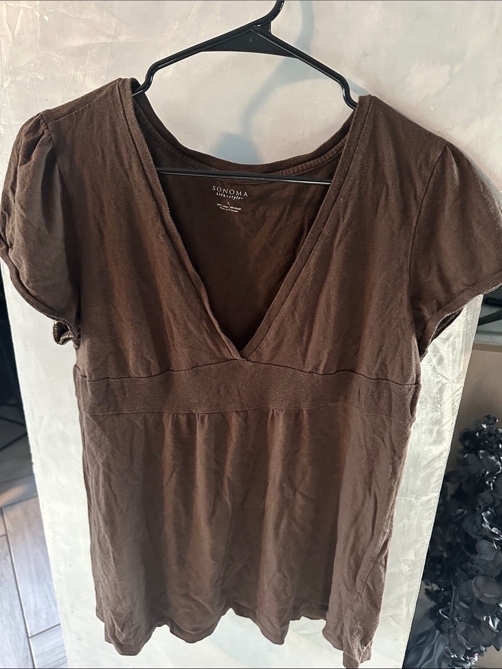 Sonoma Brown Short-Sleeve V-Neck Tunic Top